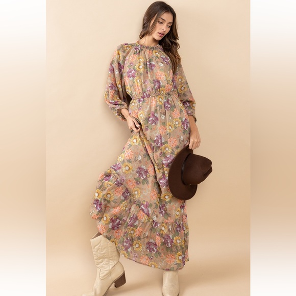 42 Beautiful Floral Print Tiered Maxi Dress - Picture 2 of 6